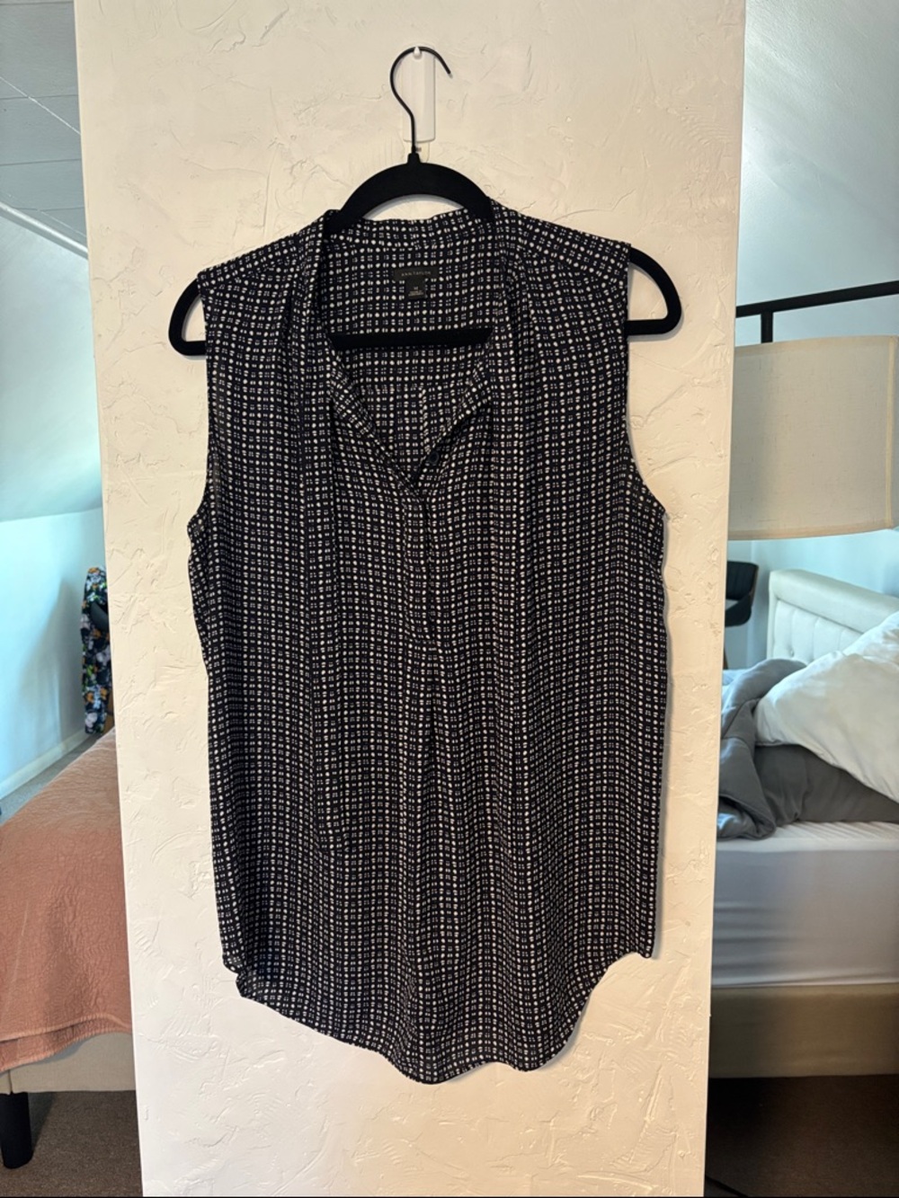 Ann Taylor blouse size medium